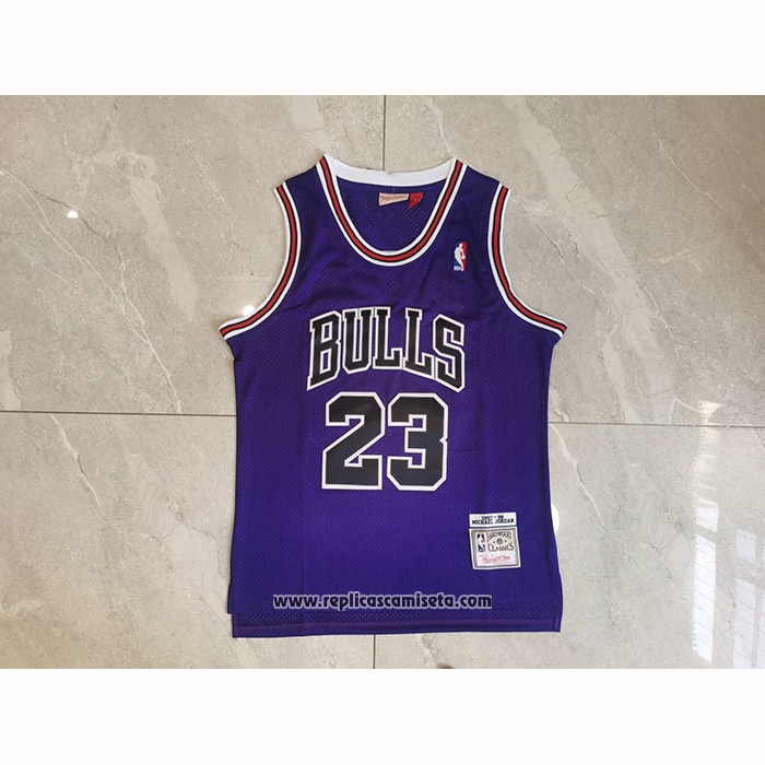 Camiseta Chicago Bulls Michael Jordan NO 23 Mitchell & Ness 1997-98 Violeta